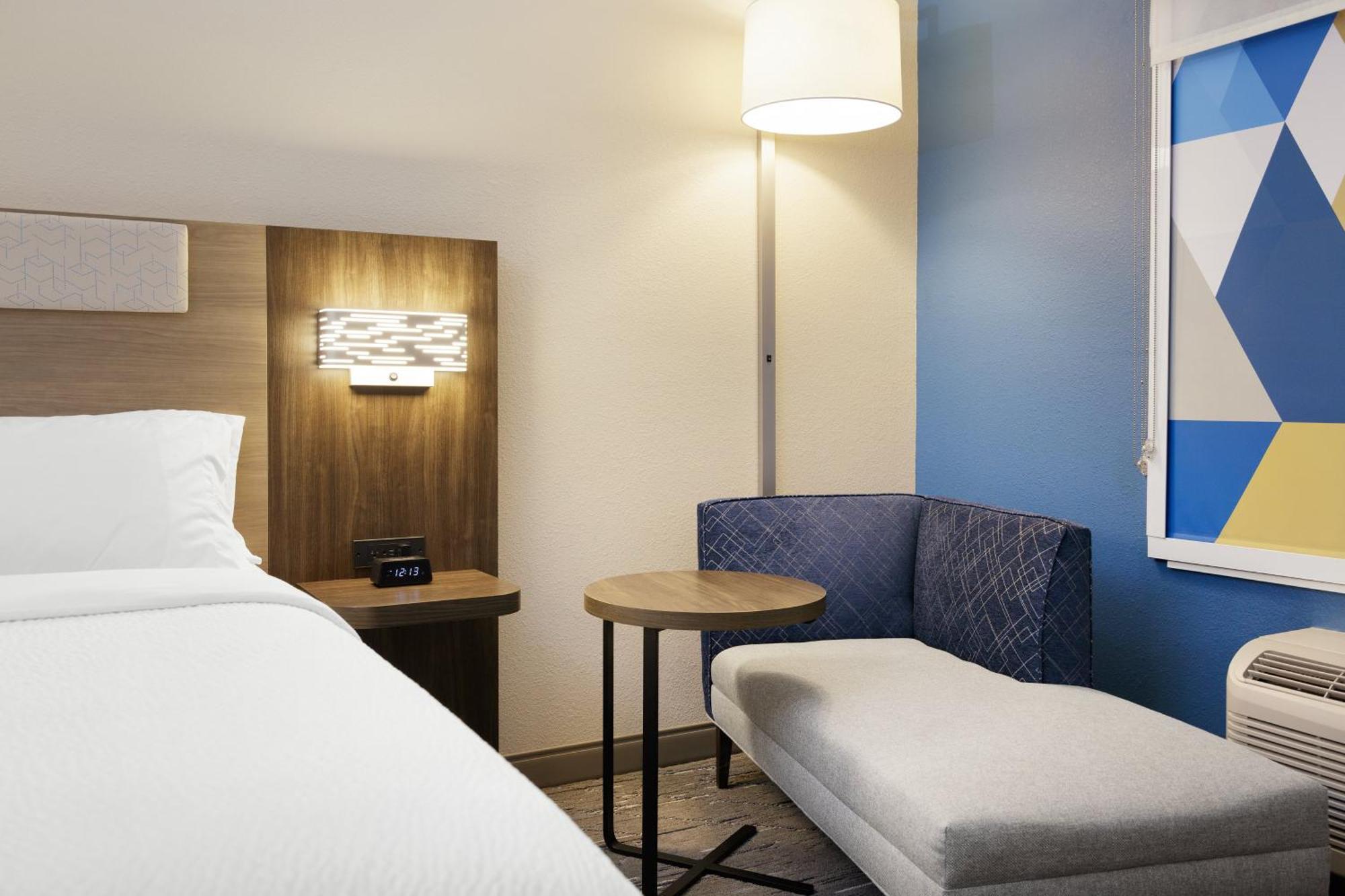 Holiday Inn Express & Suites Weatherford By Ihg Extérieur photo